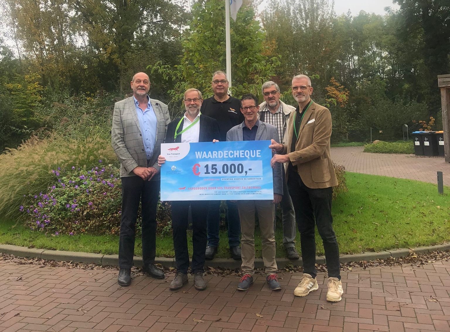 Opbrengst schenkingen Vos jubileum: 15.000 euro voor hospice De Samaritaan!