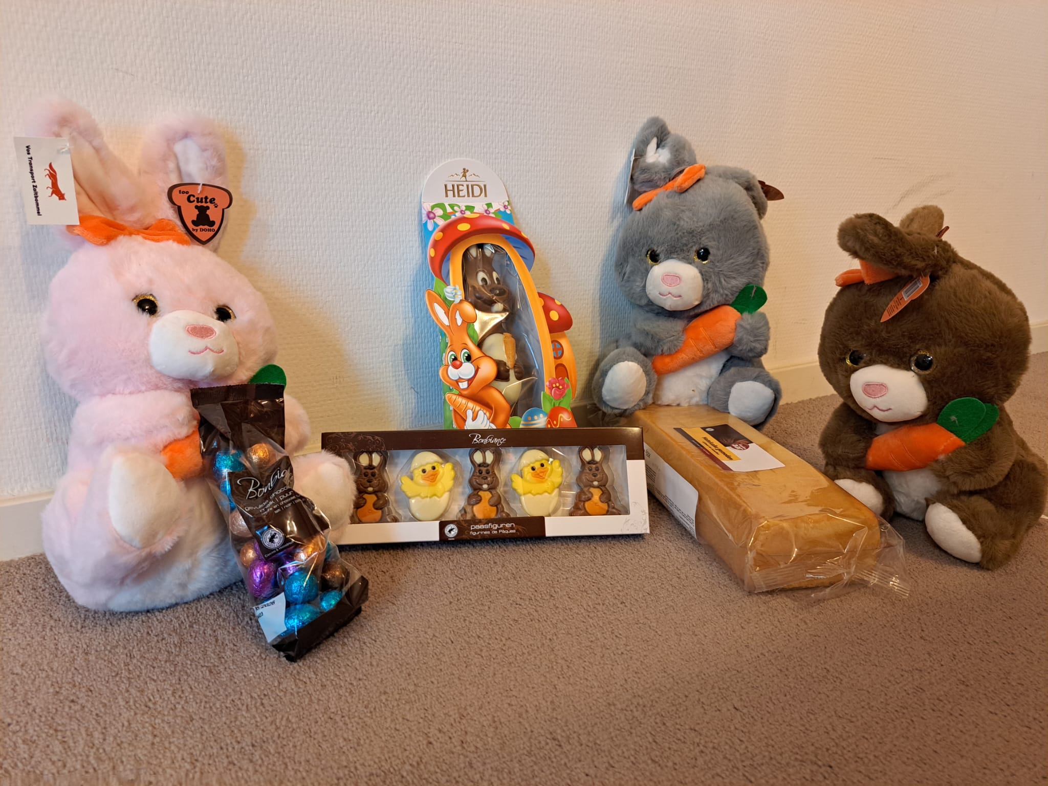 Pasen bij Vos Transport: waardering voor medewerkers met een paaspakket